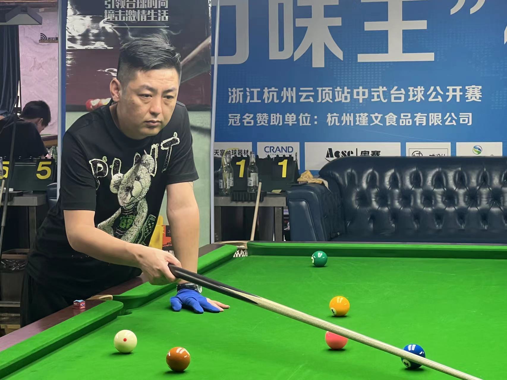 外国游客数 外国游客数