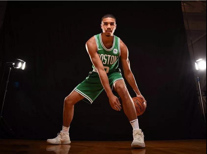 场上的对决 场上的对决