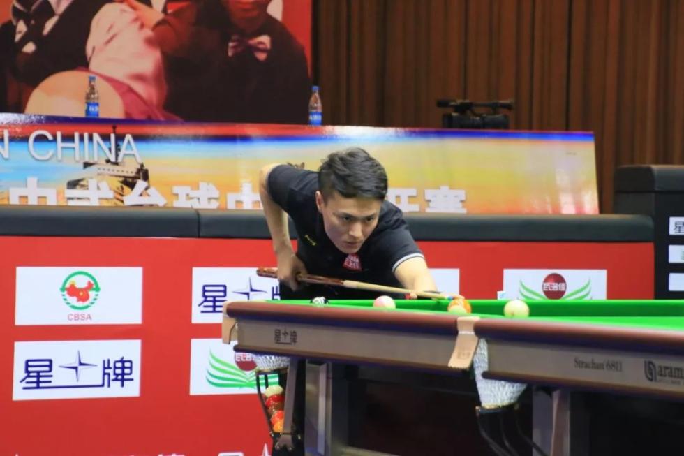 约翰逊的四 约翰逊的四