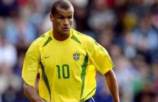 这些都是他 这些都是他