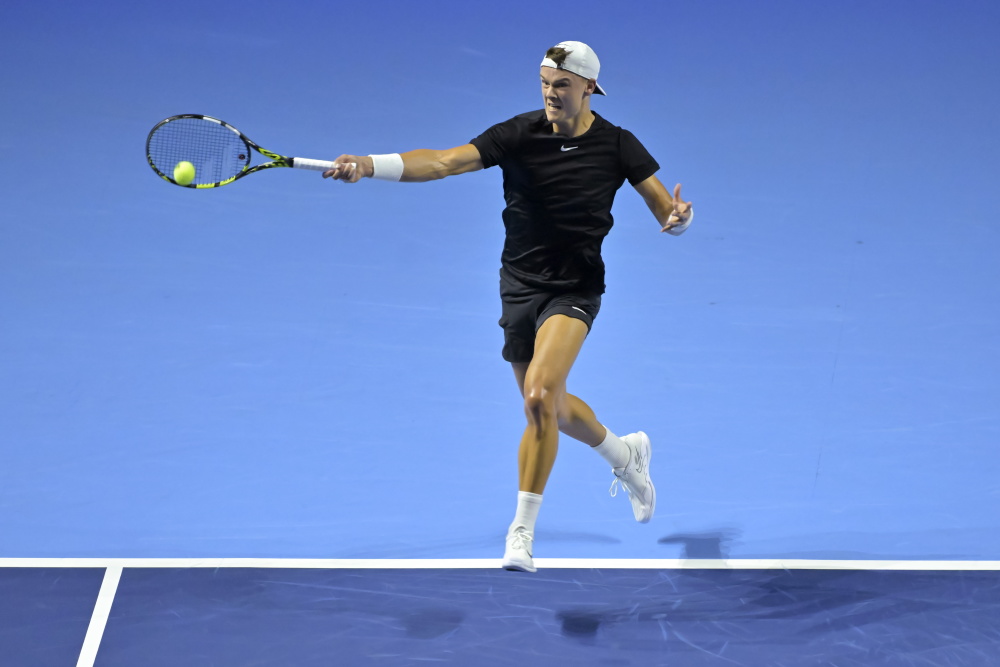 这位年轻的 这位年轻的