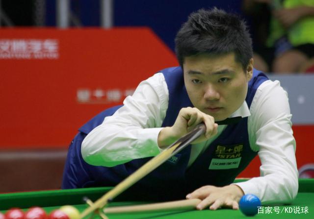 频繁出现在 频繁出现在