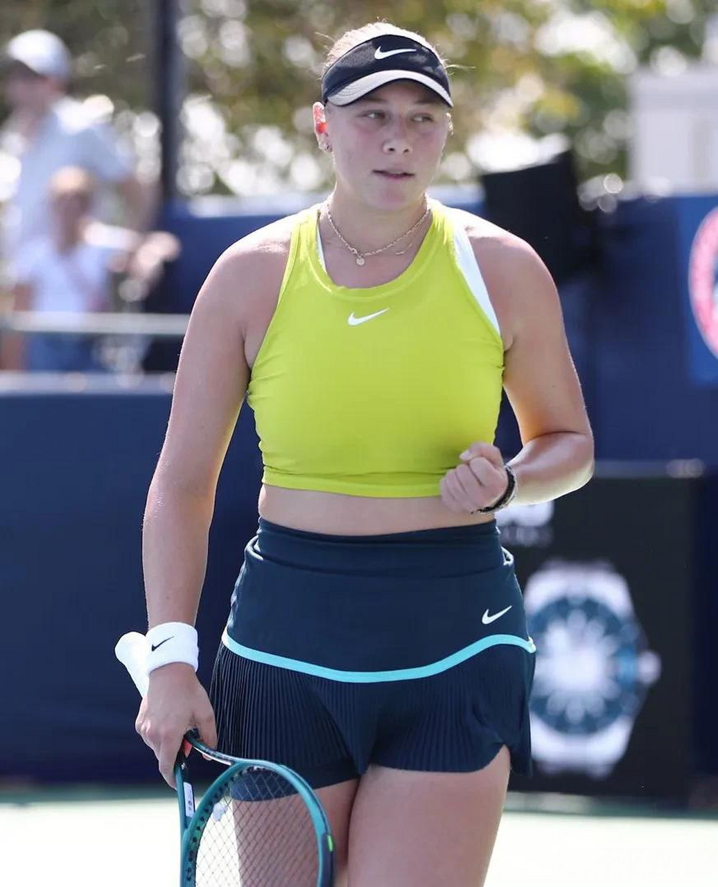 队球迷也注 队球迷也注