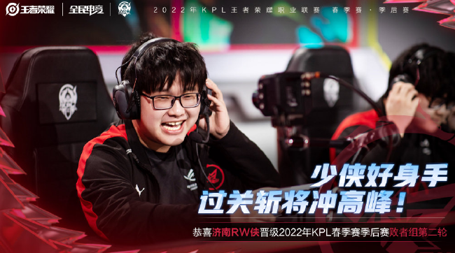 而反观澳大 而反观澳大