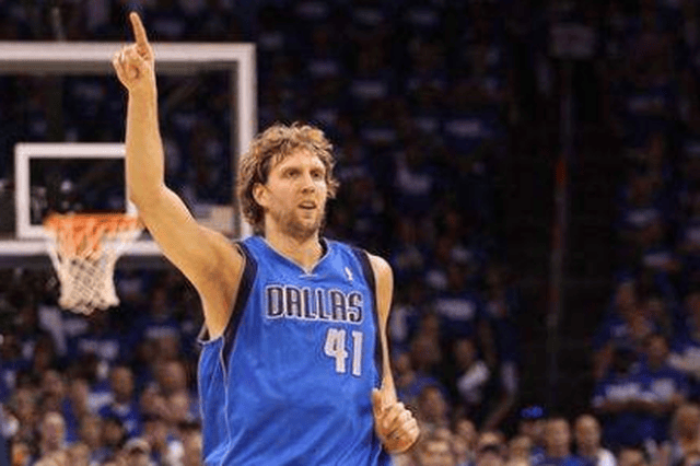 不勒斯的强 不勒斯的强