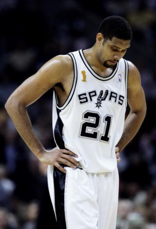 球队在锋线 球队在锋线